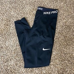 Nike Pro Athletic Leggings